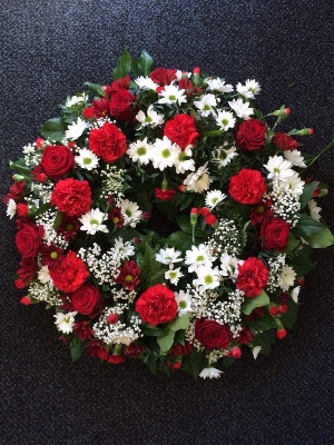 Red and White Wreath