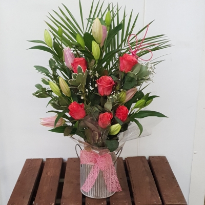 **Special Offer** Pink Rose and Lily in Churn