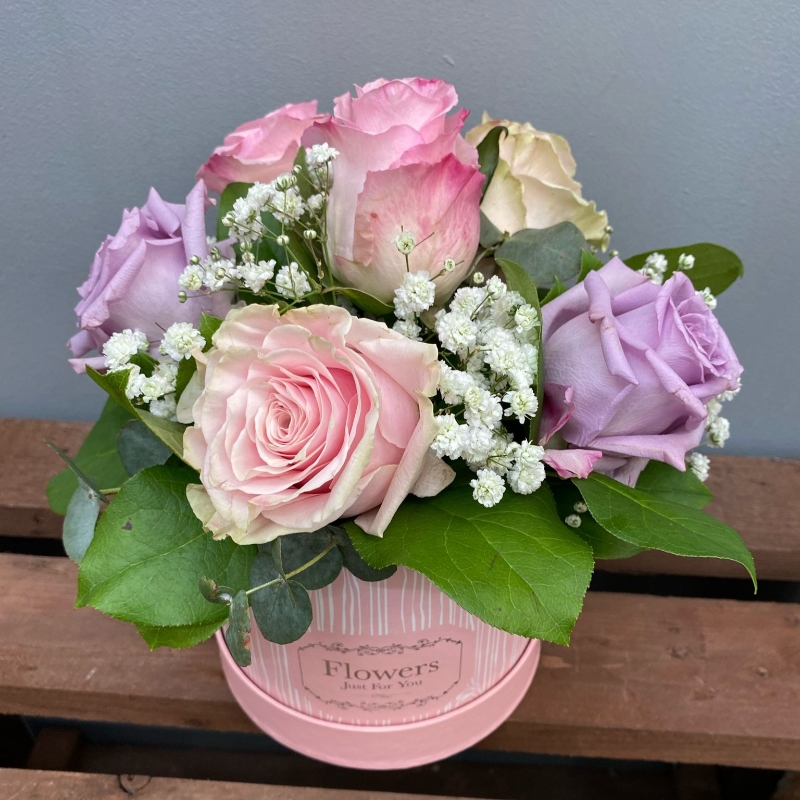 Mixed Rose Hat Box